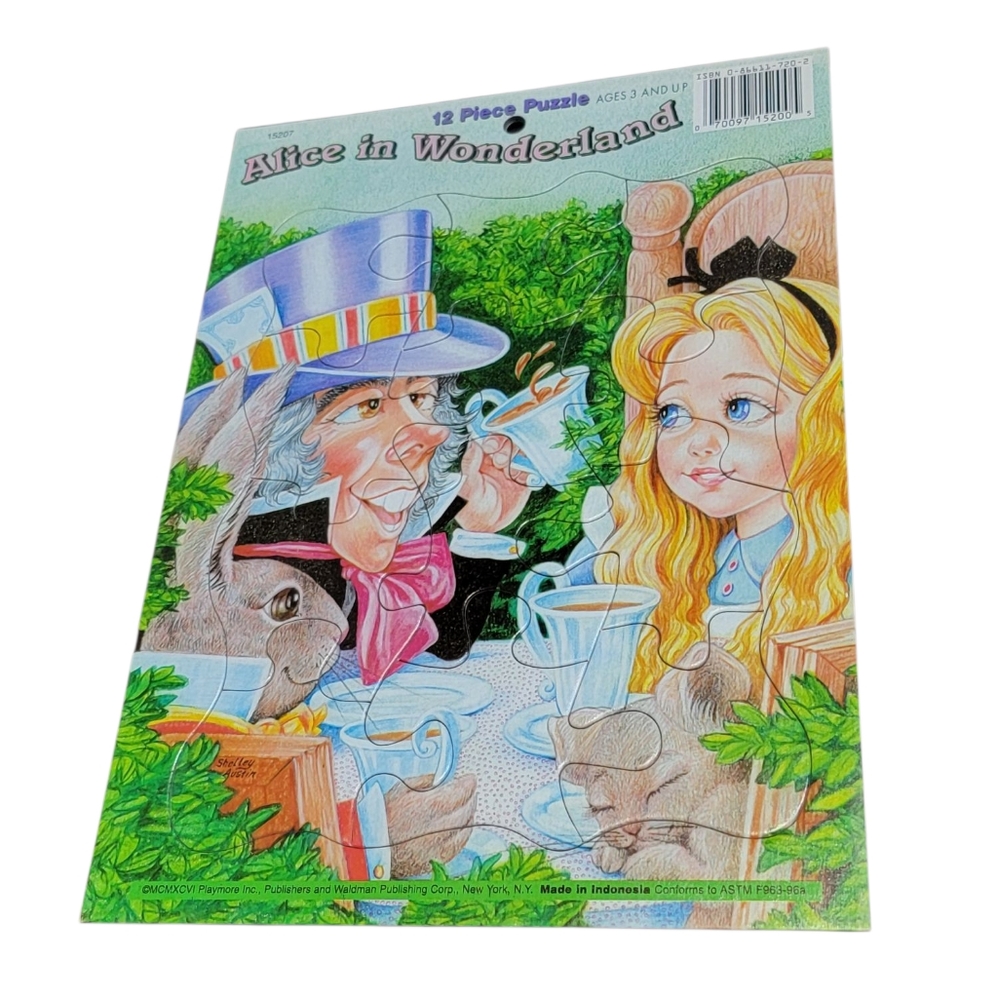 VTG 1996 PLAYMORE Alice in Wonderland Mad Hatter Tea Party Childrens 12Pc Puzzle